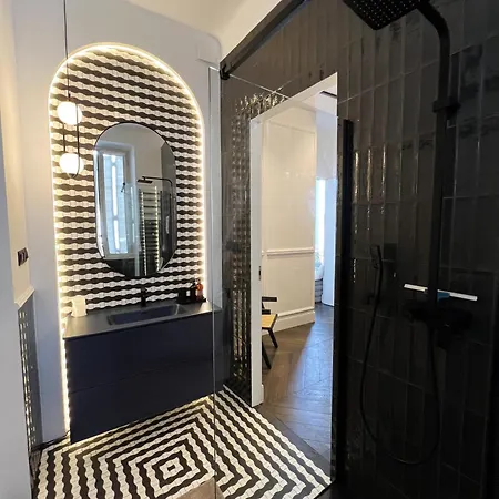 Luxury Apartment